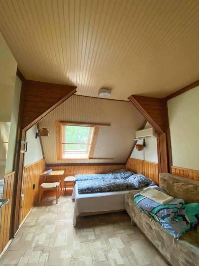 Appartamento Platán üdülő Balatonlelle Esterno foto