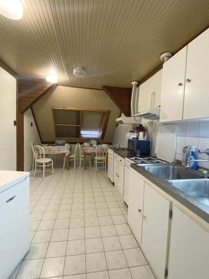 Appartamento Platán üdülő Balatonlelle Esterno foto